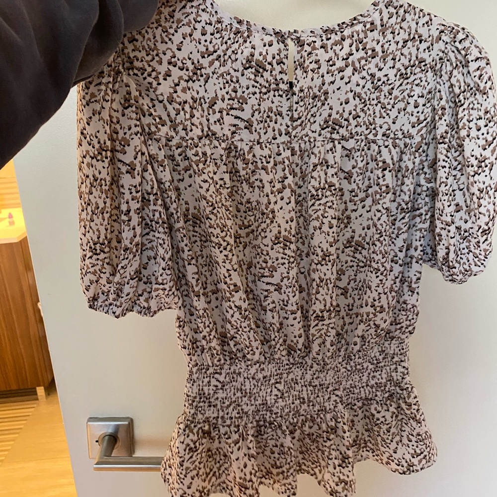 Express Blouse - Picture 3 of 3